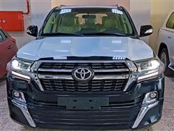 تۆیۆتا لاند کروزەر